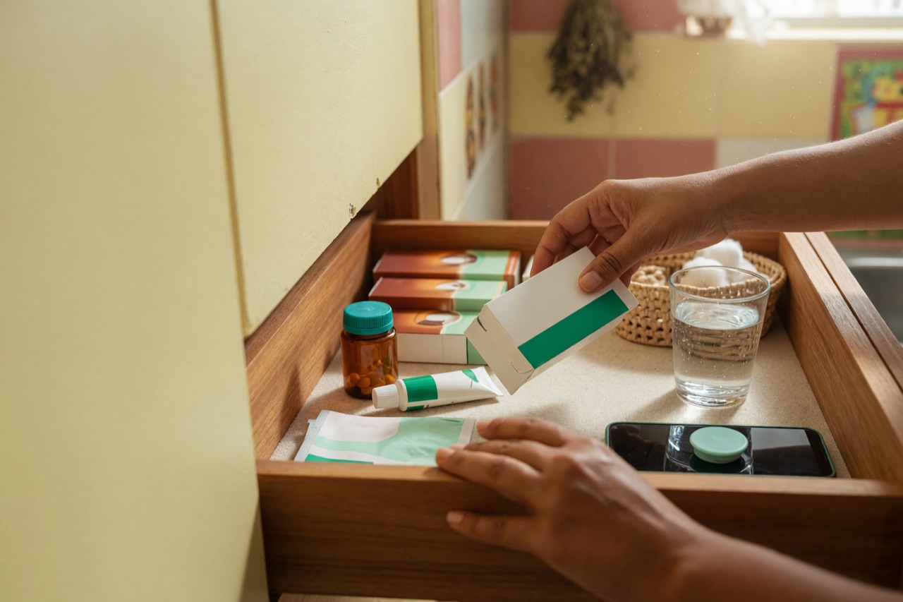Como controlar validade de medicamentos: Guia de Organização