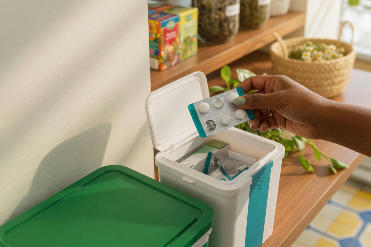 Medicamento vencido: o que fazer e como descartar