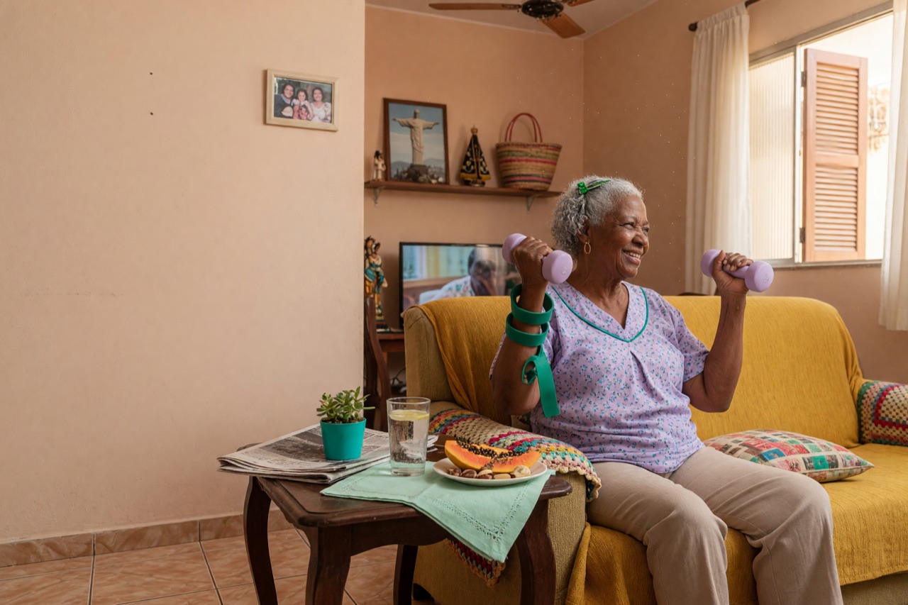 Sarcopenia: o que é e como prevenir a perda muscular